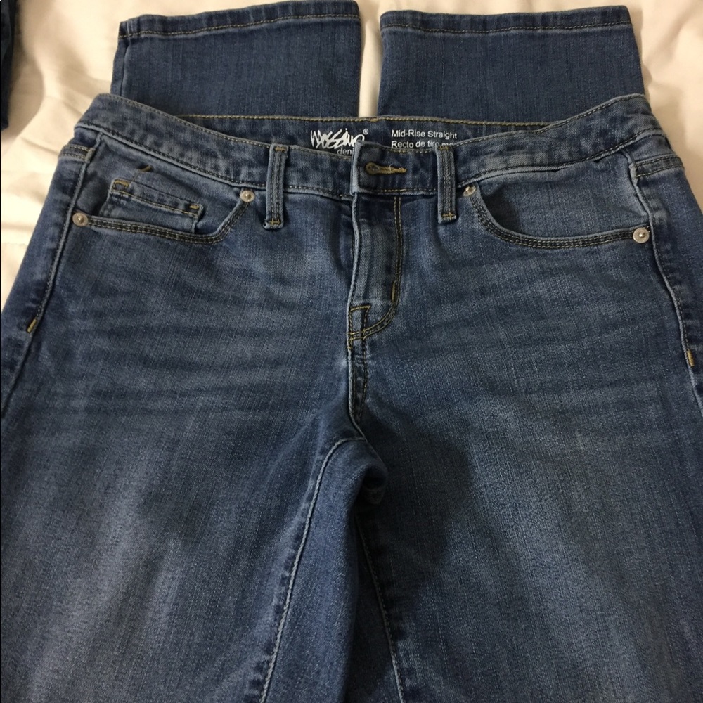 Mossimo Mid- Rise Straight Jeans